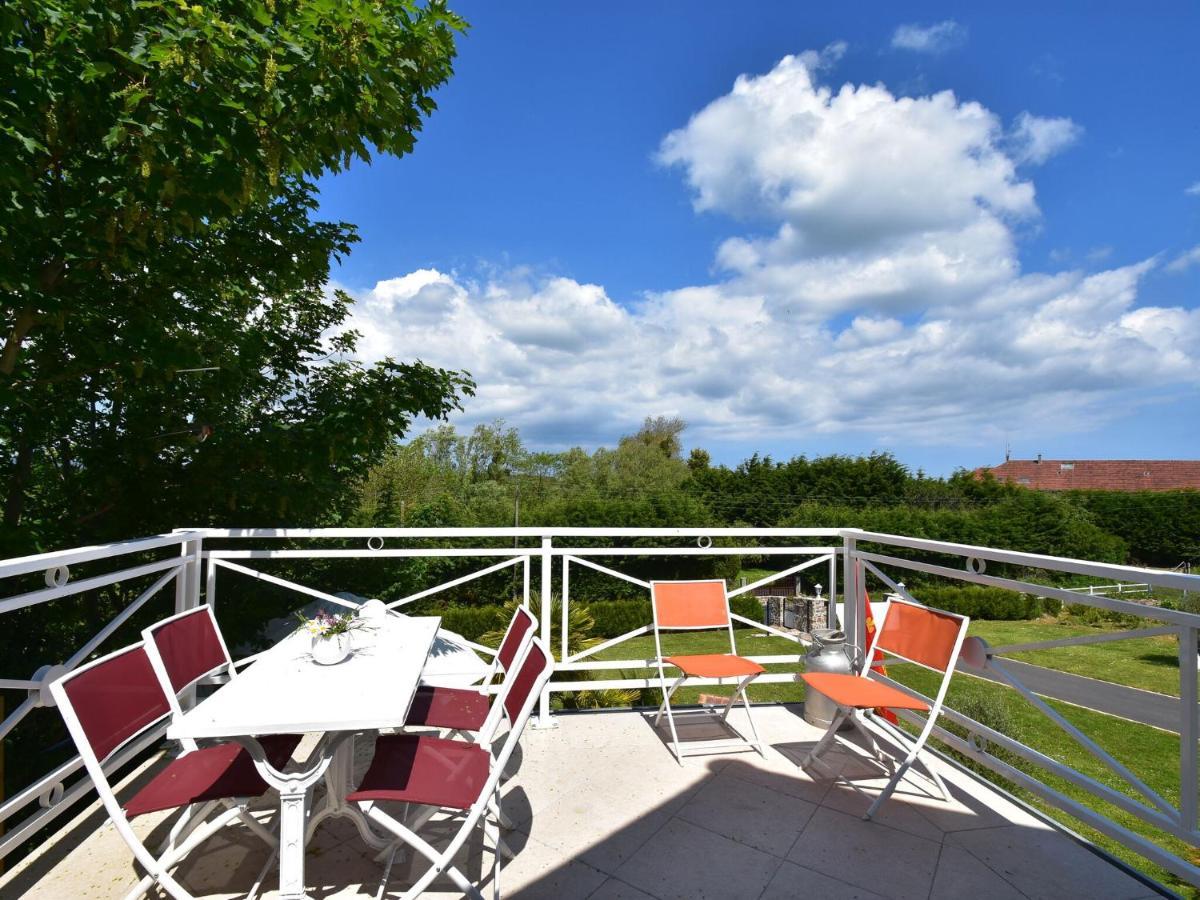 Superb Holiday Home Near The Beach Quinéville Quarto foto