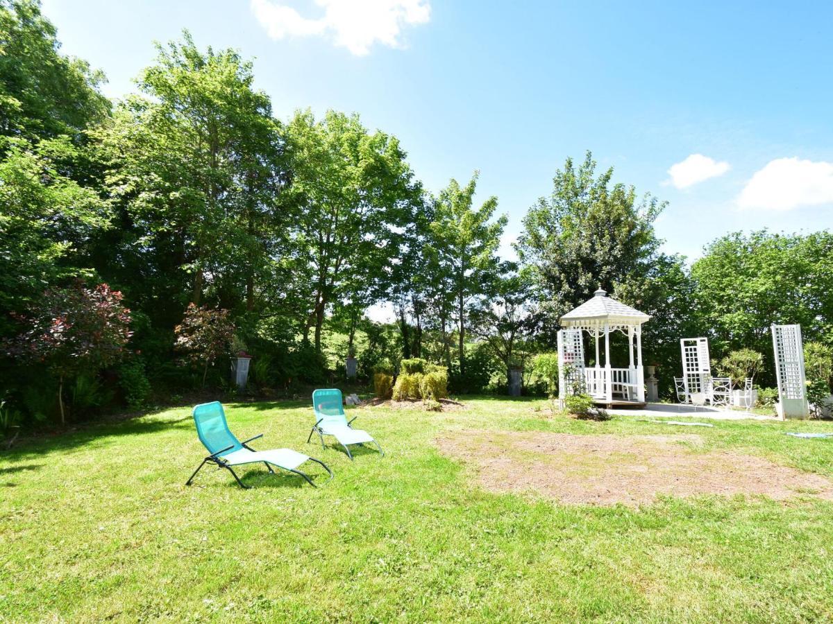 Superb Holiday Home Near The Beach Quinéville Exterior foto