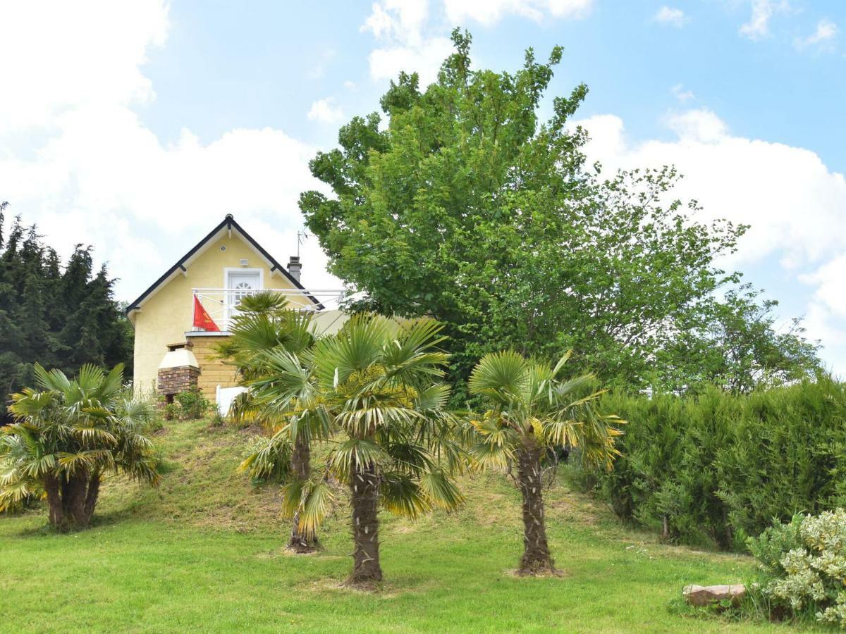 Superb Holiday Home Near The Beach Quinéville Exterior foto